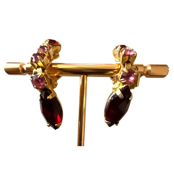 Vintage Gold-Tone Clip-On Earrings With Red & Pink Rhinestones - Picture 3 of 9
